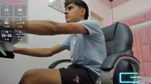 dyla_n18_ online show from 12, 10, 2025