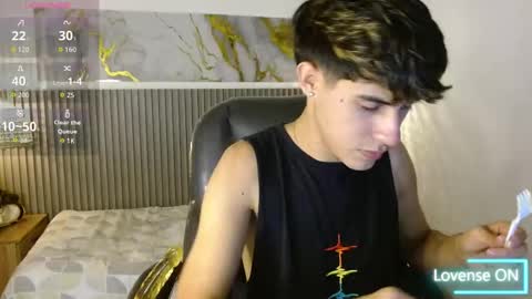 dyla_n18_ online show from 8, 11, 2025