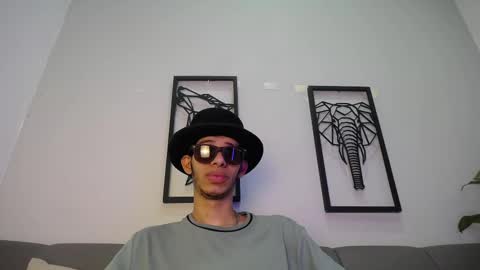 dylan_scotts online show from 22, 10, 2025