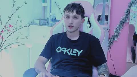 ---DYLAN--- online show from 6, 1, 2026