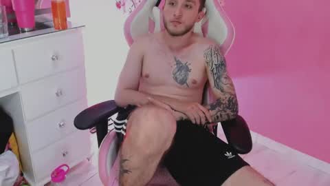 Snapshot of dylanwhite23 chatting on 16, 4, 2026 ---DYLAN--- online show from 16, 4, 2026