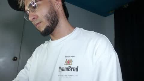 dylanxfun online show from 25, 6, 2026