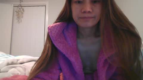 Snapshot of dylene1986 chatting on 9, 7, 2026 dylene1986 online show from 9, 7, 2026
