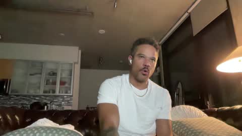 Snapshot of e13ven11 chatting on 12, 12, 2024 Formally known as Virus of Life online show from 12, 12, 2024