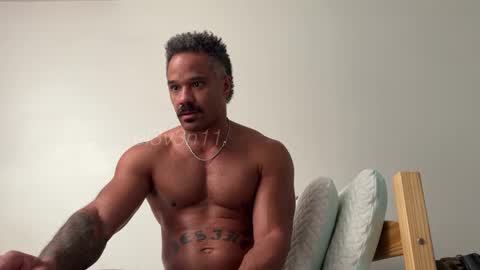 Snapshot of e13ven11 chatting on 16, 9, 2025 Formally known as Virus of Life online show from 16, 9, 2025