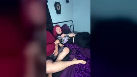 EandJ Erotica online show from 8, 4, 2026