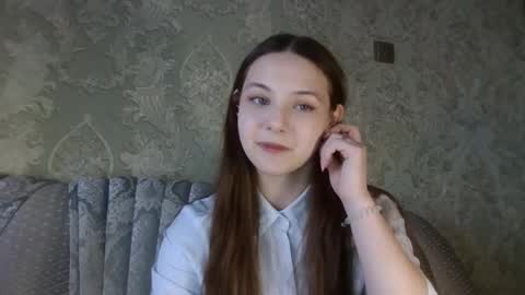 Yuni online show from 17, 2, 2026