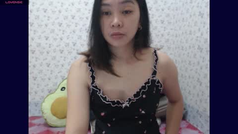 Snapshot of earthlypleasures chatting on 29, 10, 2025 shaina online show from 29, 10, 2025