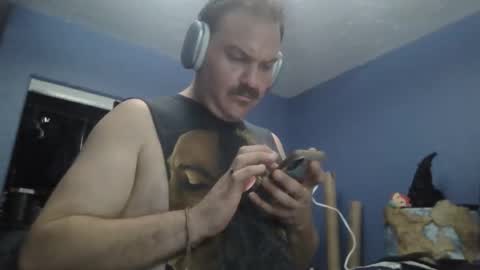 Snapshot of eastlacubscout chatting on 26, 10, 2025 Gaston Dubois Floyd Carrusso online show from 26, 10, 2025