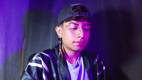 Snapshot of eather_luxury chatting on 12, 1, 2025 eather_luxury online show from 12, 1, 2025