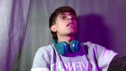 Snapshot of eather_luxury chatting on 26, 1, 2025 eather_luxury online show from 26, 1, 2025