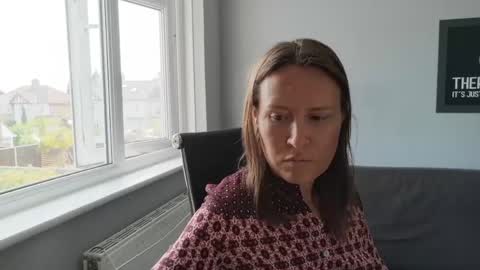 Nadia Ferreira  online show from 30, 5, 2026