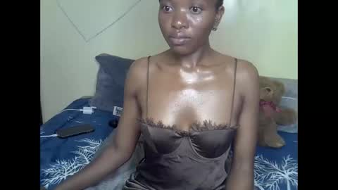 Snapshot of eboniana chatting on 2, 2, 2025 eboniana online show from 2, 2, 2025