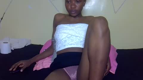 Snapshot of eboniana chatting on 13, 9, 2025 eboniana online show from 13, 9, 2025