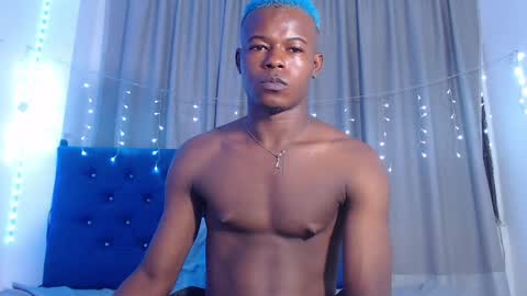 Chris Palaz  online show from 6, 12, 2024