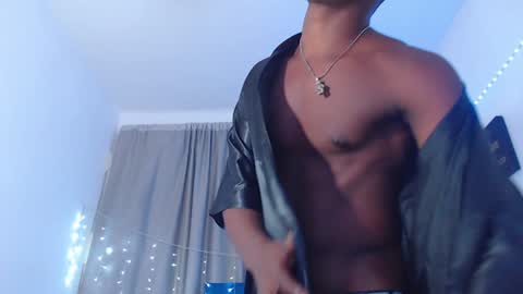 Chris Palaz  online show from 12, 12, 2024