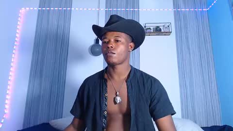 Chris Palaz  online show from 21, 12, 2025