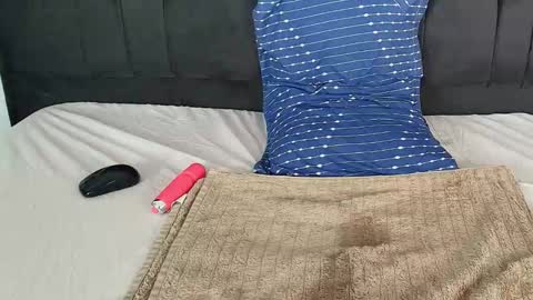 Angelina online show from 17, 10, 2025