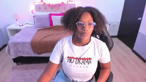 ebony_fantasy2 online show from 23, 9, 2025
