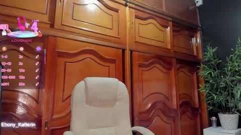 ebony_katterin online show from 4, 11, 2025