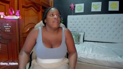 ebony_katterin online show from 14, 4, 2026