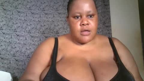 ebony_magixs online show from 18, 9, 2025