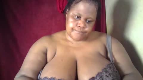 ebony_magixs online show from 3, 12, 2025