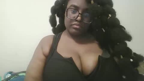 Snapshot of ebonybigtitqueen4 chatting on 17, 11, 2025 ebonybigtitqueen4 online show from 17, 11, 2025