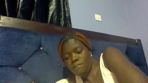 Snapshot of ebonybloom01 chatting on 12, 3, 2025 ebonybloom01 online show from 12, 3, 2025