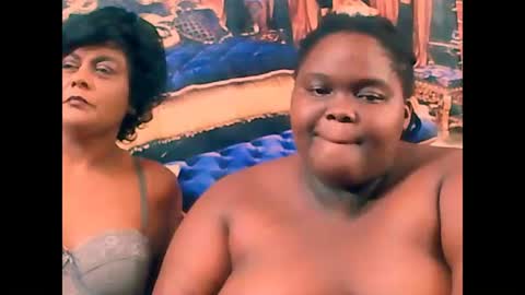 ebonyhotbuns4u2luv online show from 12, 3, 2025