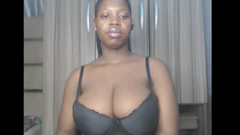 Snapshot of ebonyx_dripqueen chatting on 25, 2, 2026 Loveth online show from 25, 2, 2026