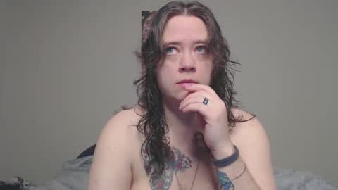 Weird Echo online show from 18, 2, 2025