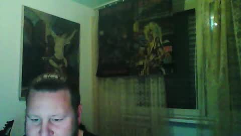 Snapshot of eda666 chatting on 4, 10, 2025 Edward online show from 4, 10, 2025