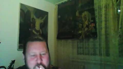 Snapshot of eda666 chatting on 17, 11, 2025 Edward online show from 17, 11, 2025