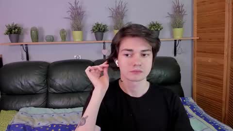 Snapshot of edgar_luck chatting on 29, 10, 2025 Edgar online show from 29, 10, 2025