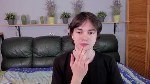 Snapshot of edgar_luck chatting on 1, 11, 2025 Edgar online show from 1, 11, 2025