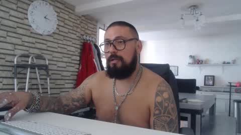 Snapshot of edgarram83 chatting on 4, 11, 2025 edgarram83 online show from 4, 11, 2025