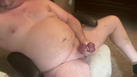 Snapshot of edge_jacker chatting on 17, 12, 2024 Edging Fun online show from 17, 12, 2024