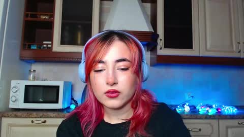 fickle demon made of clumps of matter online show from 26, 12, 2024