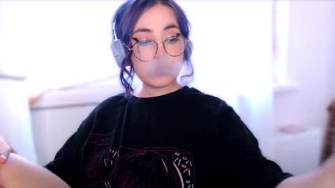 fickle demon made of clumps of matter online show from 16, 10, 2025