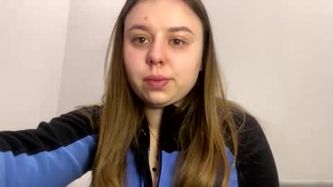 Snapshot of edina77 chatting on 13, 3, 2026 Edina online show from 13, 3, 2026