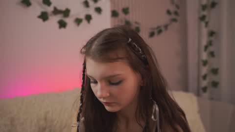 Lisa  online show from 13, 1, 2025