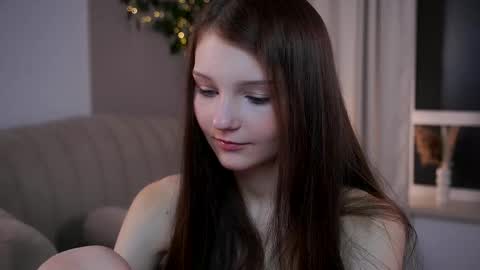 Lisa  online show from 8, 3, 2026