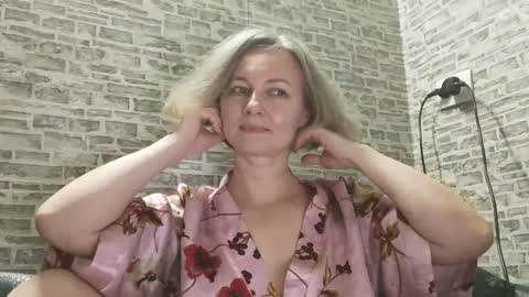 Snapshot of edithmanning chatting on 12, 12, 2024 edithmanning online show from 12, 12, 2024