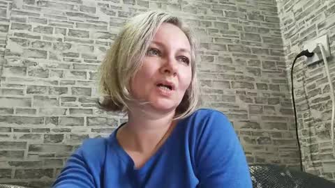 Snapshot of edithmanning chatting on 11, 3, 2025 edithmanning online show from 11, 3, 2025