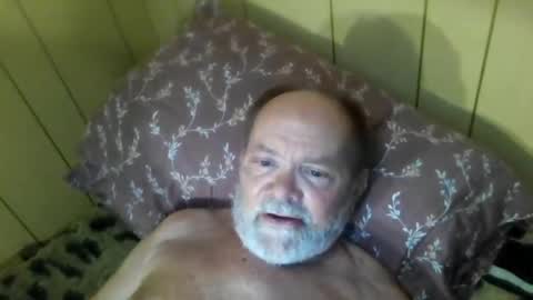 Snapshot of edwalters chatting on 27, 6, 2026 Eddie online show from 27, 6, 2026