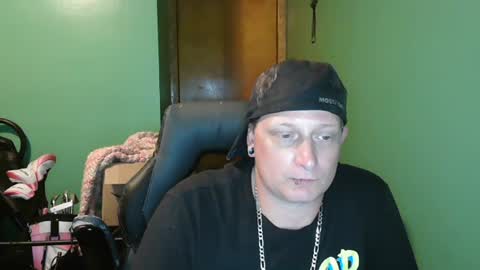 edwardaims_2please online show from 14, 7, 2026