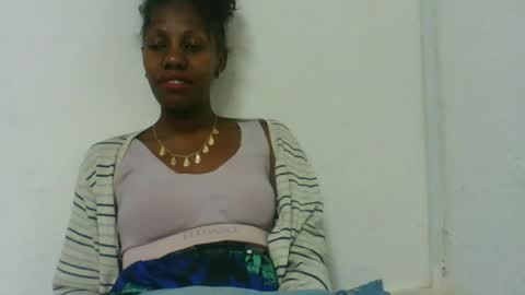 edwige770943 online show from 12, 6, 2026