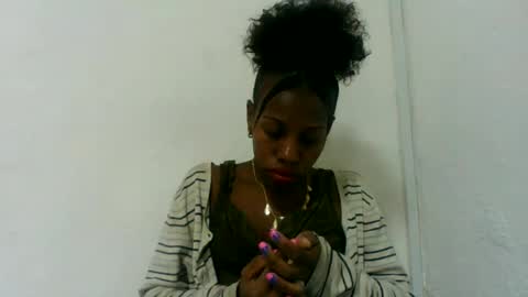 edwige770943 online show from 15, 6, 2026