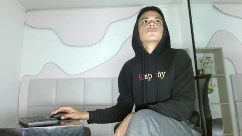 Snapshot of edylucianni chatting on 13, 7, 2026 EdyLucianni online show from 13, 7, 2026